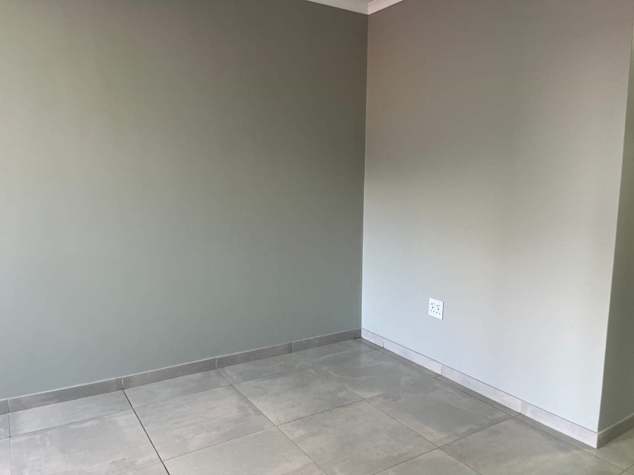 To Let 2 Bedroom Property for Rent in Ferndale Gauteng
