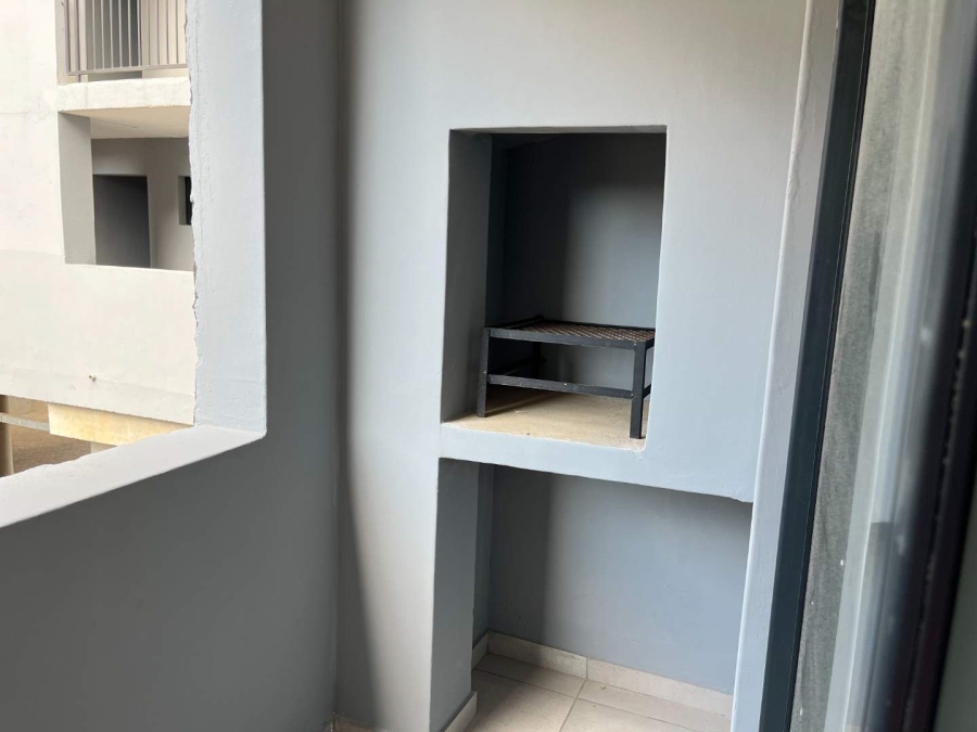 To Let 2 Bedroom Property for Rent in Ferndale Gauteng