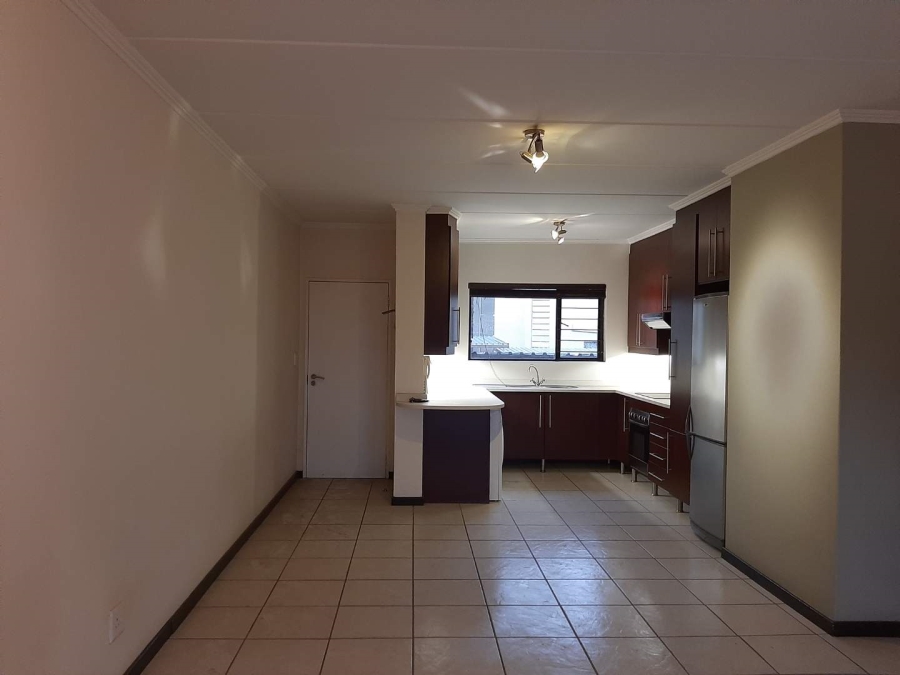 To Let 2 Bedroom Property for Rent in Sunninghill Gauteng