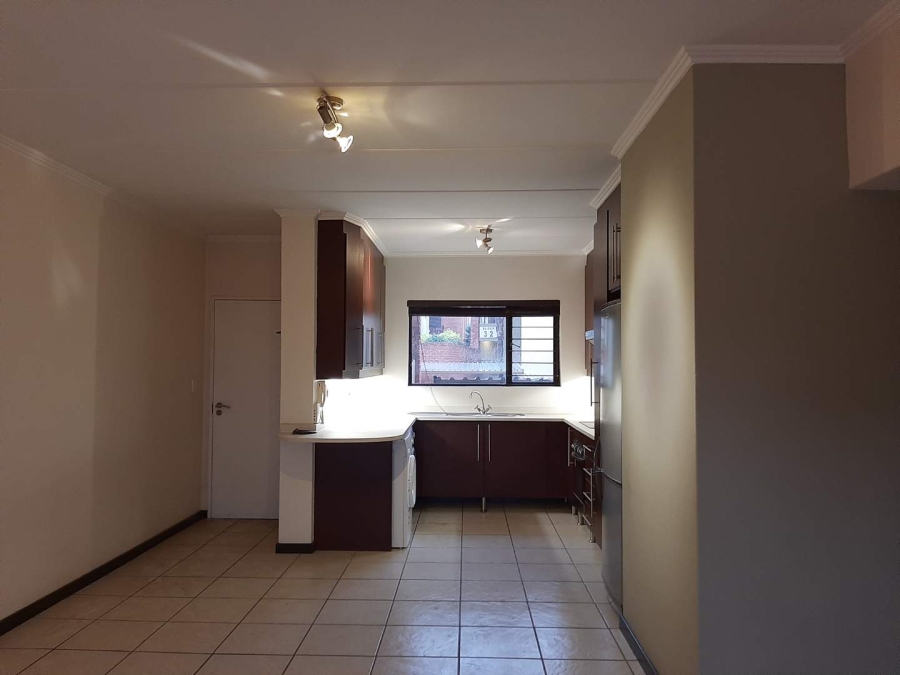 To Let 2 Bedroom Property for Rent in Sunninghill Gauteng