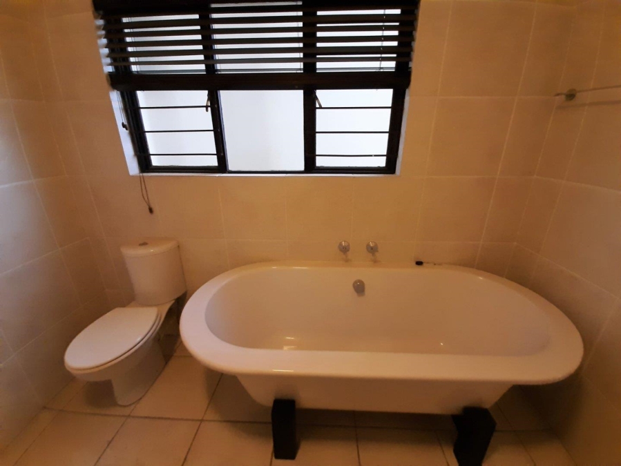 To Let 2 Bedroom Property for Rent in Sunninghill Gauteng