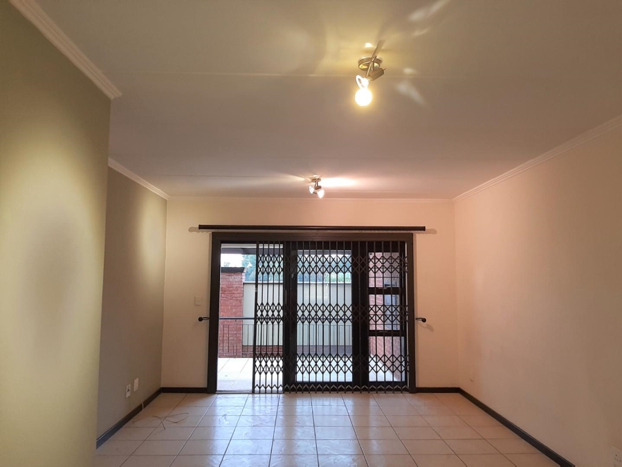 To Let 2 Bedroom Property for Rent in Sunninghill Gauteng