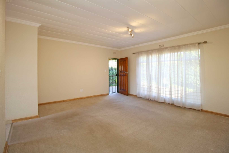 2 Bedroom Property for Sale in Greenhills Gauteng