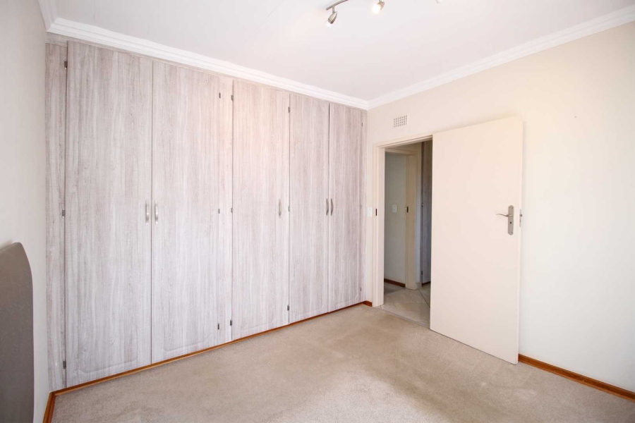 2 Bedroom Property for Sale in Greenhills Gauteng
