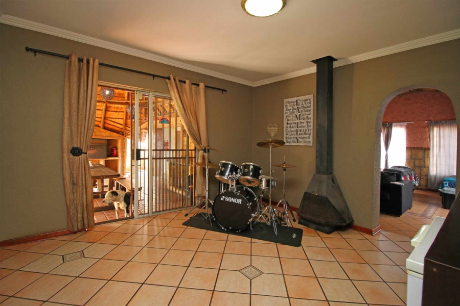 4 Bedroom Property for Sale in Randpoort Gauteng