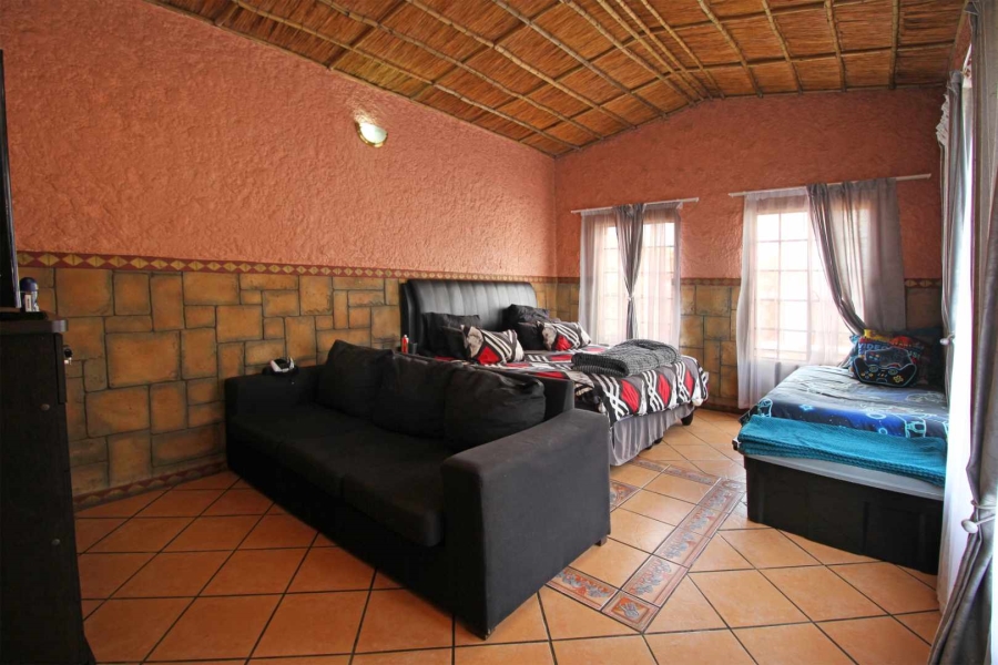 4 Bedroom Property for Sale in Randpoort Gauteng