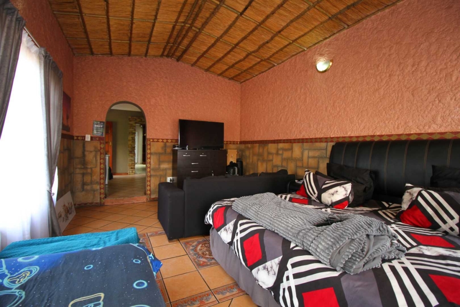4 Bedroom Property for Sale in Randpoort Gauteng