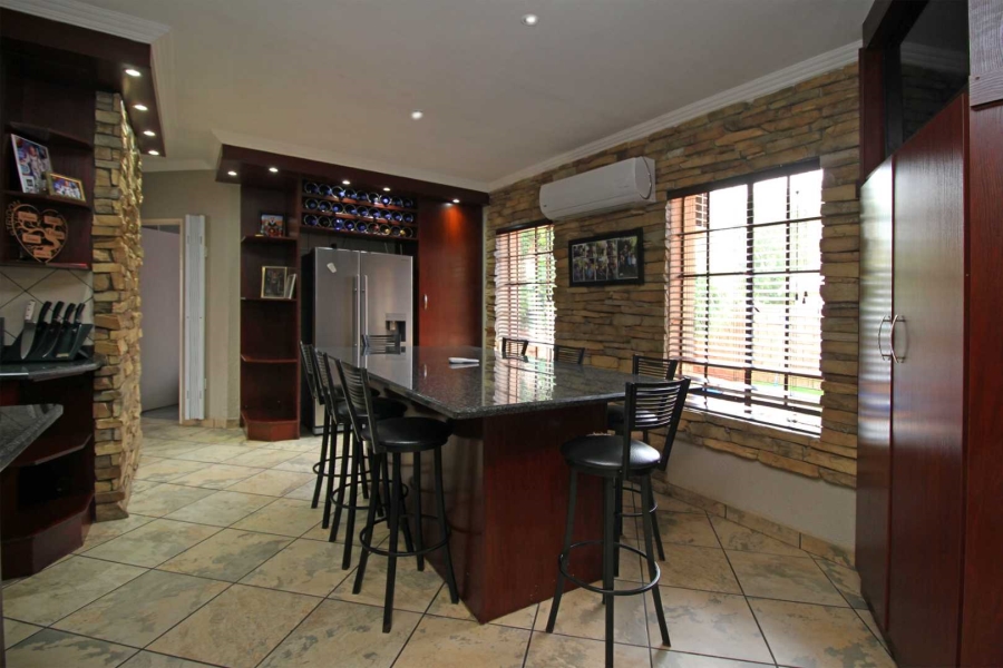 4 Bedroom Property for Sale in Randpoort Gauteng