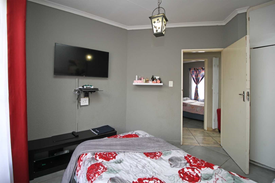 4 Bedroom Property for Sale in Randpoort Gauteng