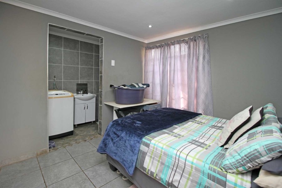 4 Bedroom Property for Sale in Randpoort Gauteng