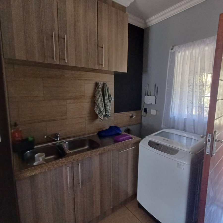 2 Bedroom Property for Sale in Moregloed Gauteng