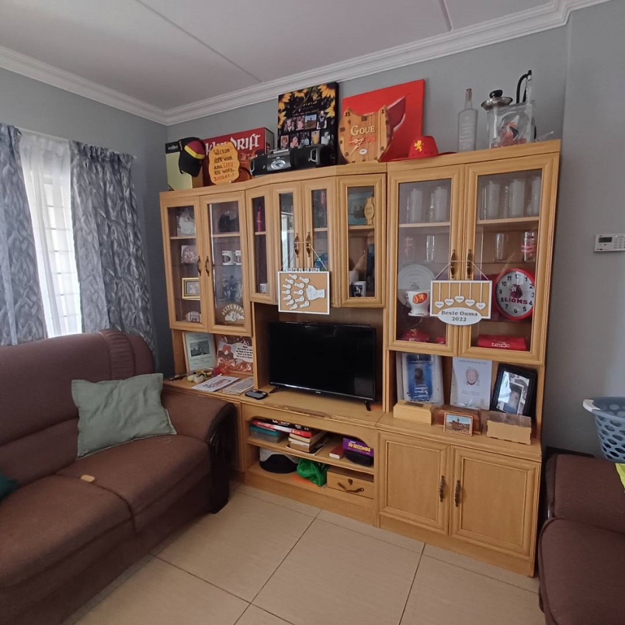 2 Bedroom Property for Sale in Moregloed Gauteng