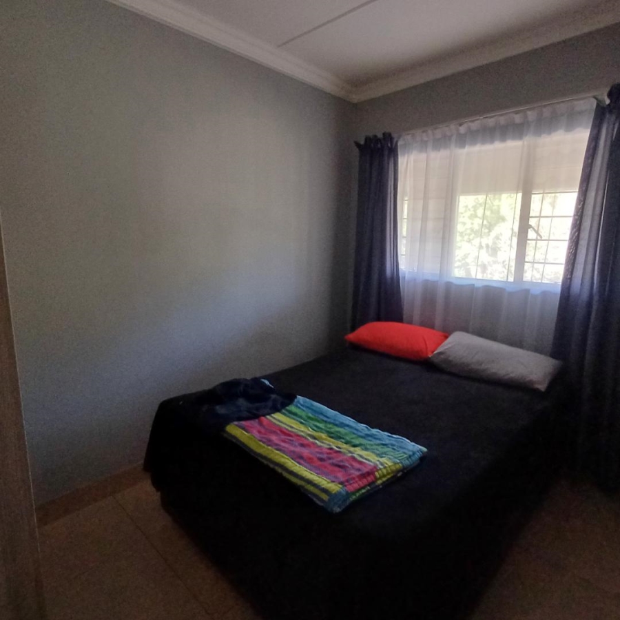 2 Bedroom Property for Sale in Moregloed Gauteng