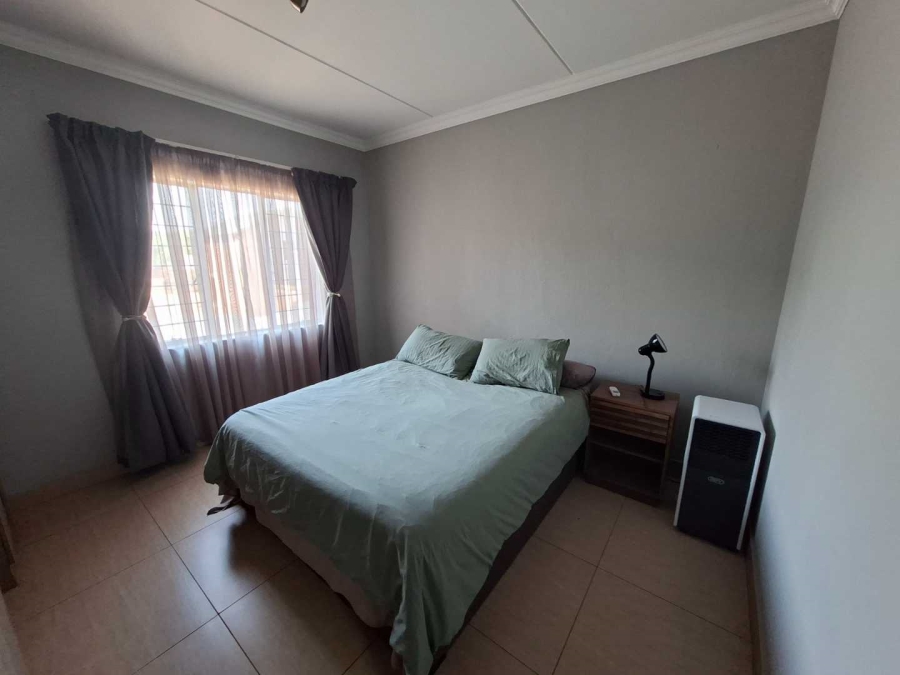2 Bedroom Property for Sale in Moregloed Gauteng