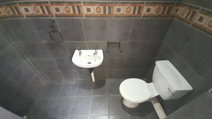 3 Bedroom Property for Sale in Glen Marais Gauteng