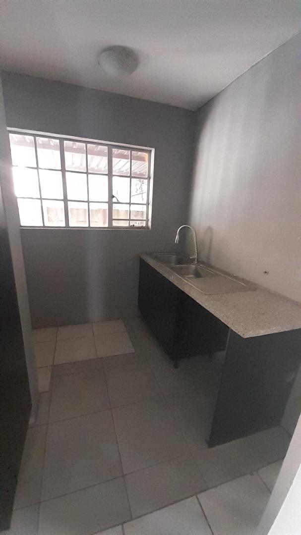 3 Bedroom Property for Sale in Glen Marais Gauteng