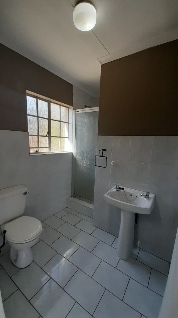3 Bedroom Property for Sale in Glen Marais Gauteng