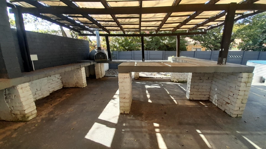 3 Bedroom Property for Sale in Glen Marais Gauteng
