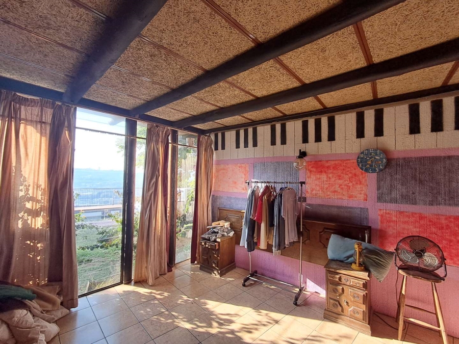 4 Bedroom Property for Sale in Glenvista Gauteng