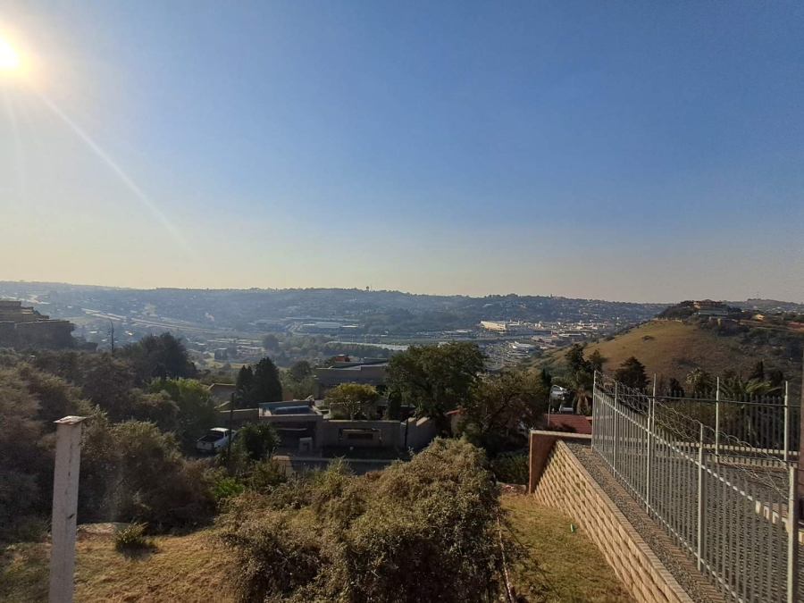 4 Bedroom Property for Sale in Glenvista Gauteng