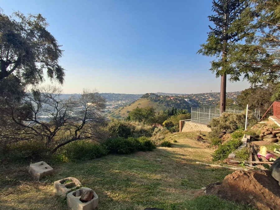 4 Bedroom Property for Sale in Glenvista Gauteng