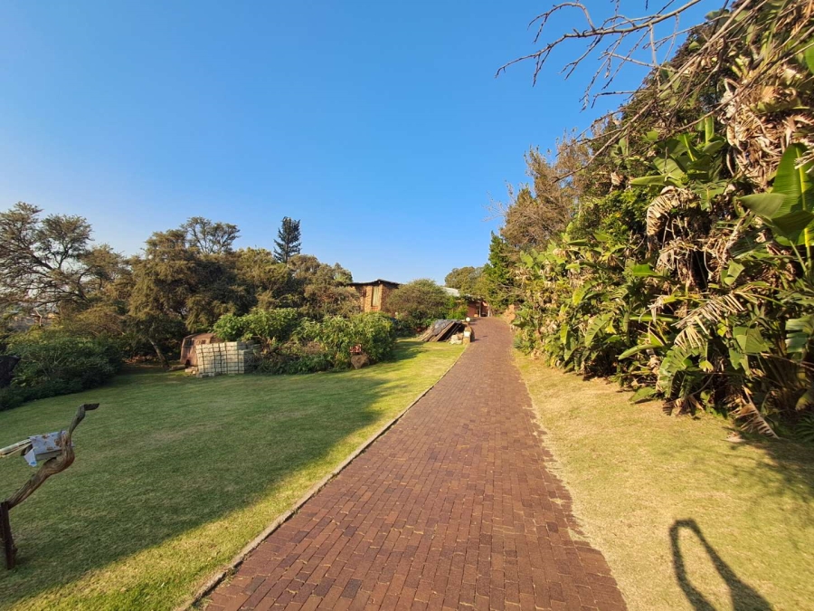4 Bedroom Property for Sale in Glenvista Gauteng