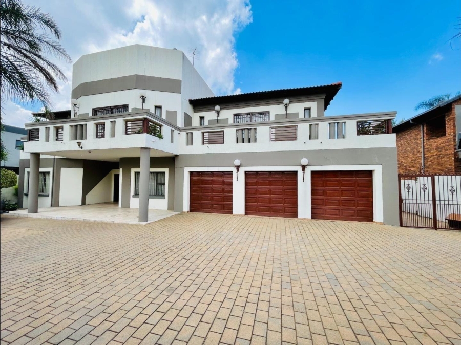 5 Bedroom Property for Sale in Meyersdal Gauteng