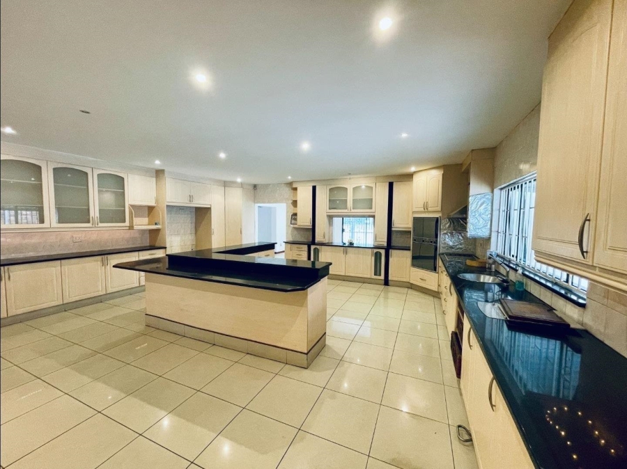 5 Bedroom Property for Sale in Meyersdal Gauteng