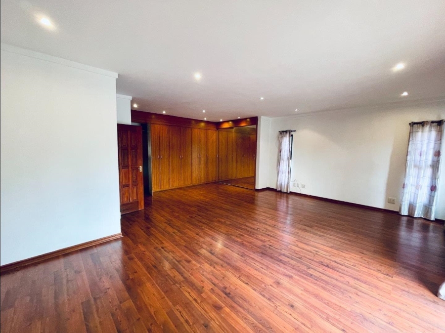 5 Bedroom Property for Sale in Meyersdal Gauteng