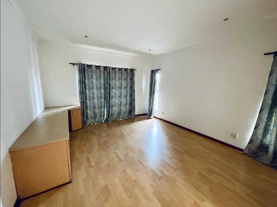 5 Bedroom Property for Sale in Meyersdal Gauteng