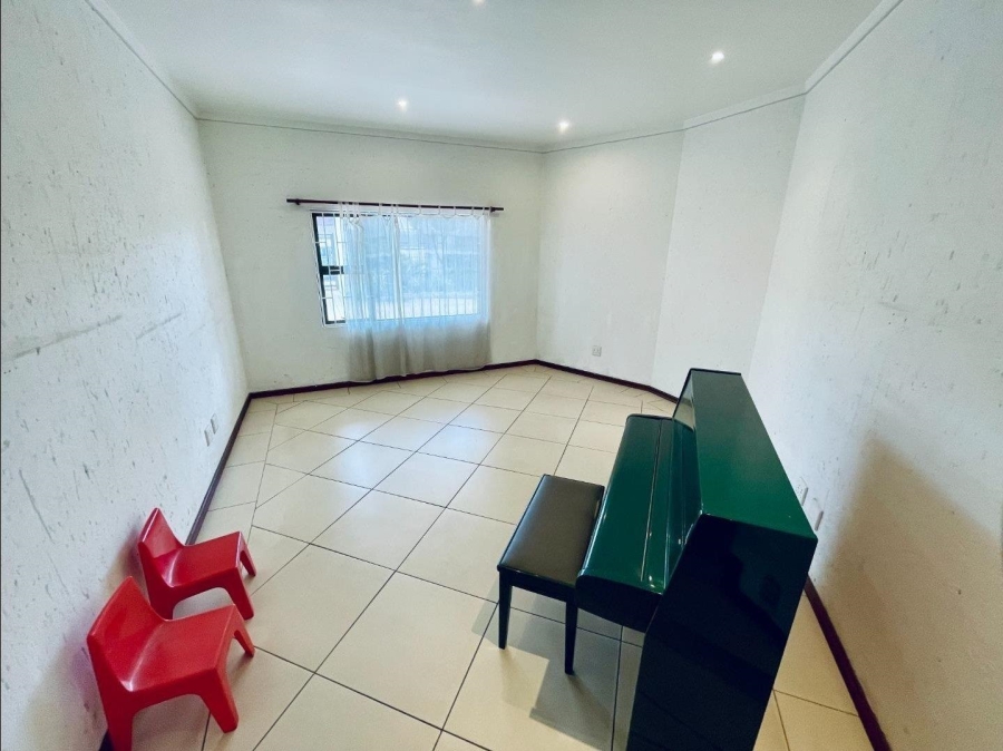 5 Bedroom Property for Sale in Meyersdal Gauteng