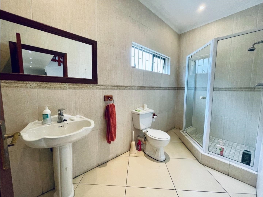 5 Bedroom Property for Sale in Meyersdal Gauteng