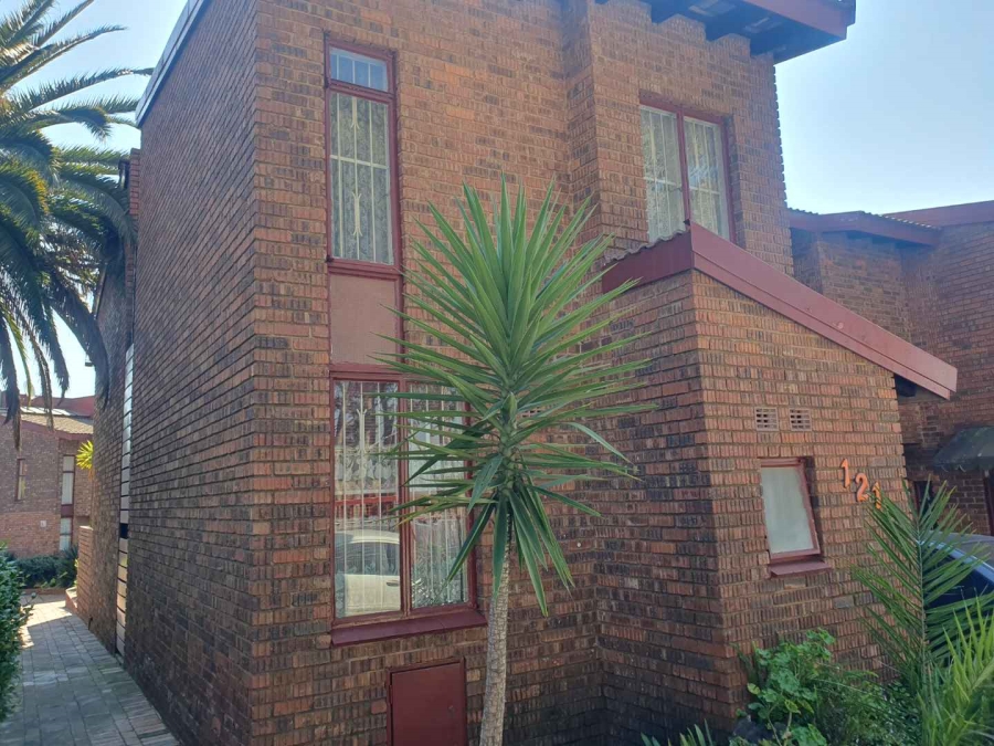 3 Bedroom Property for Sale in The Hill Gauteng