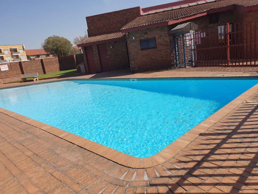 3 Bedroom Property for Sale in The Hill Gauteng
