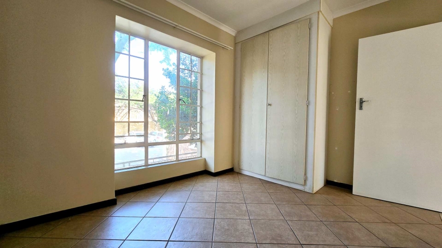 2 Bedroom Property for Sale in Mooikloof Ridge Gauteng