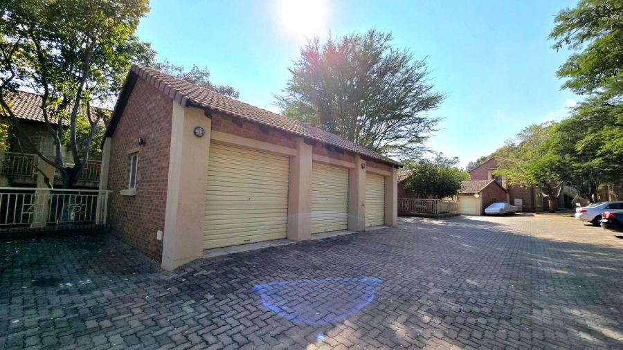 2 Bedroom Property for Sale in Mooikloof Ridge Gauteng