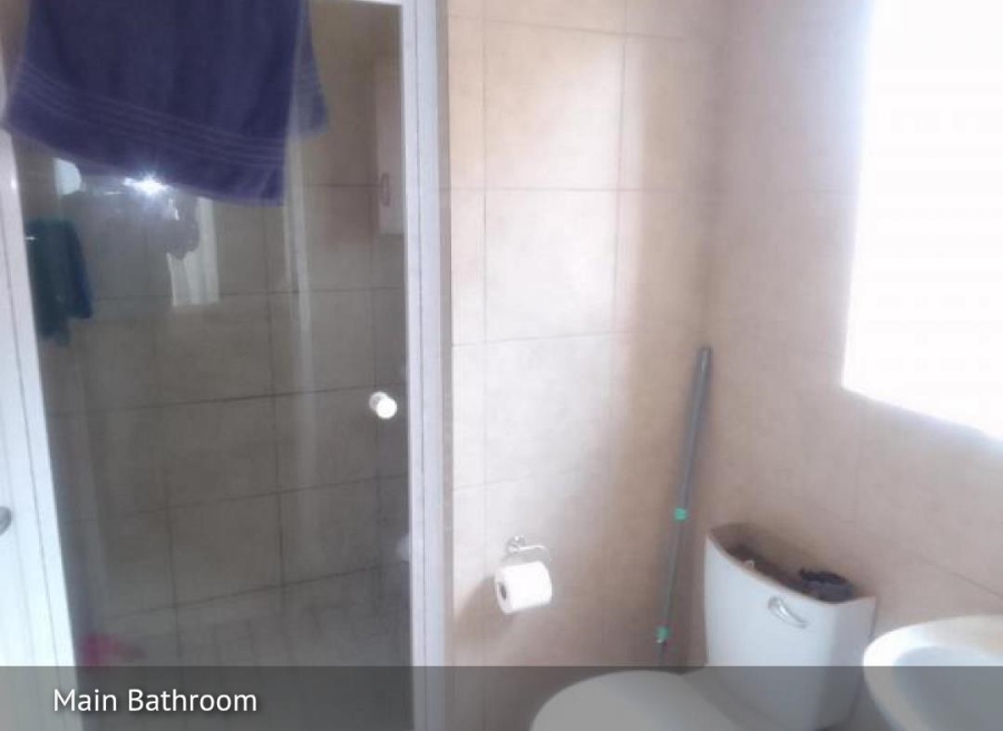 3 Bedroom Property for Sale in Thatch Hill Estate Gauteng