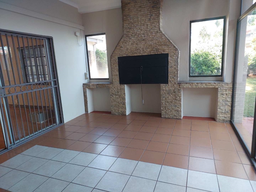 4 Bedroom Property for Sale in Sinoville Gauteng