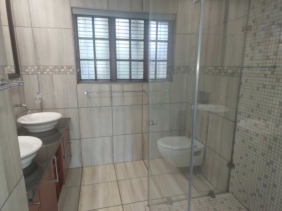 4 Bedroom Property for Sale in Sinoville Gauteng