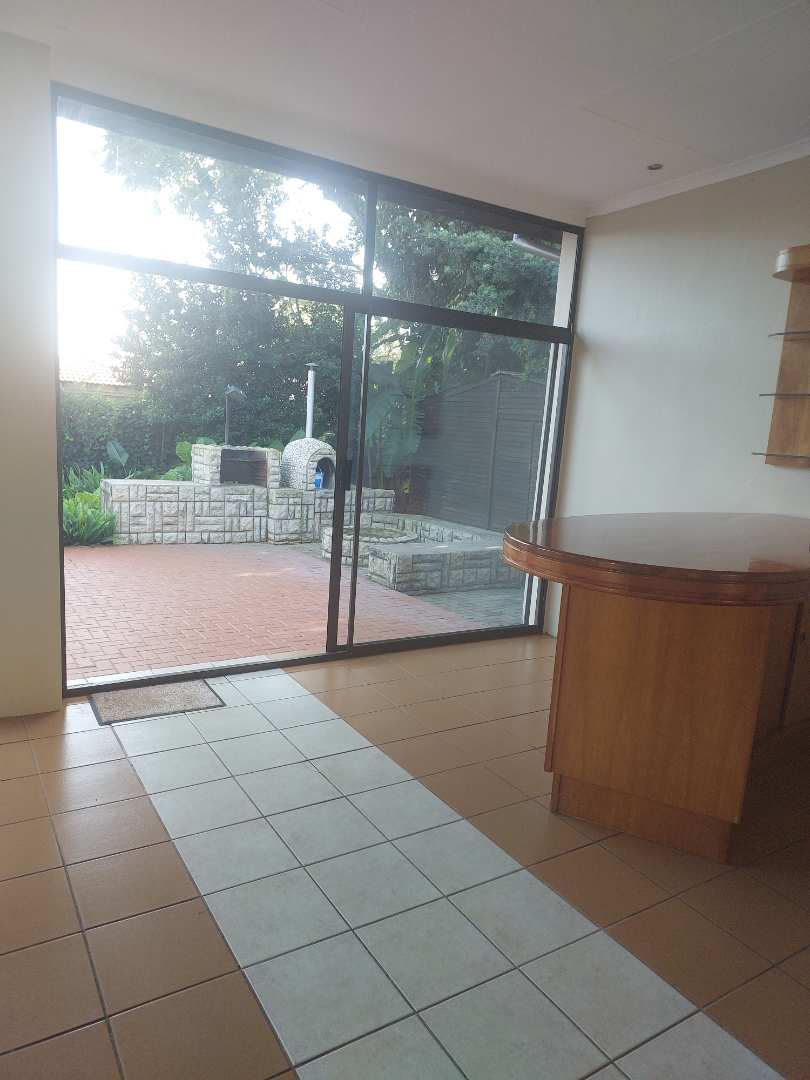 4 Bedroom Property for Sale in Sinoville Gauteng