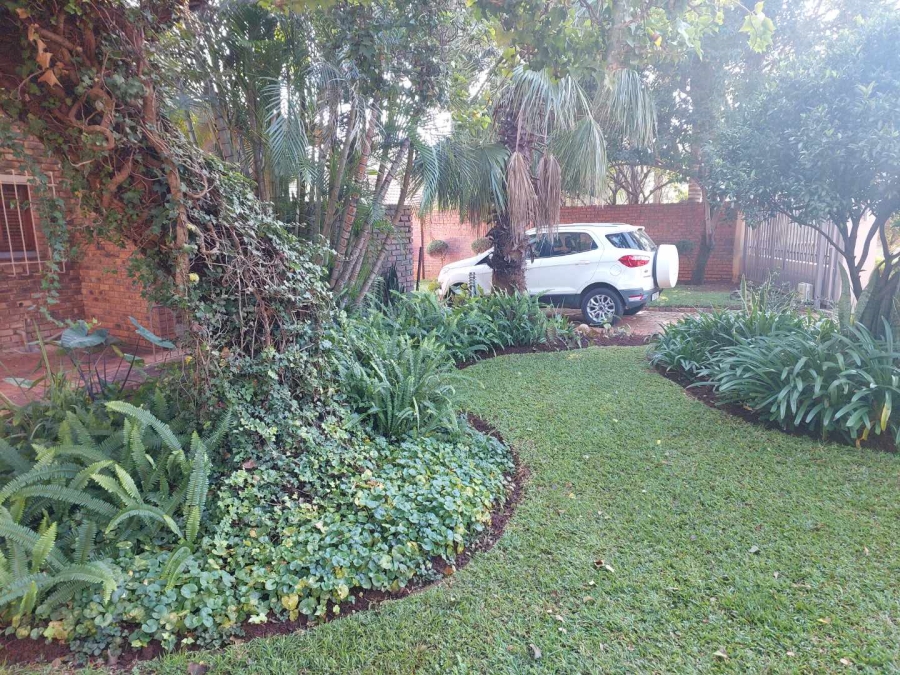 4 Bedroom Property for Sale in Sinoville Gauteng