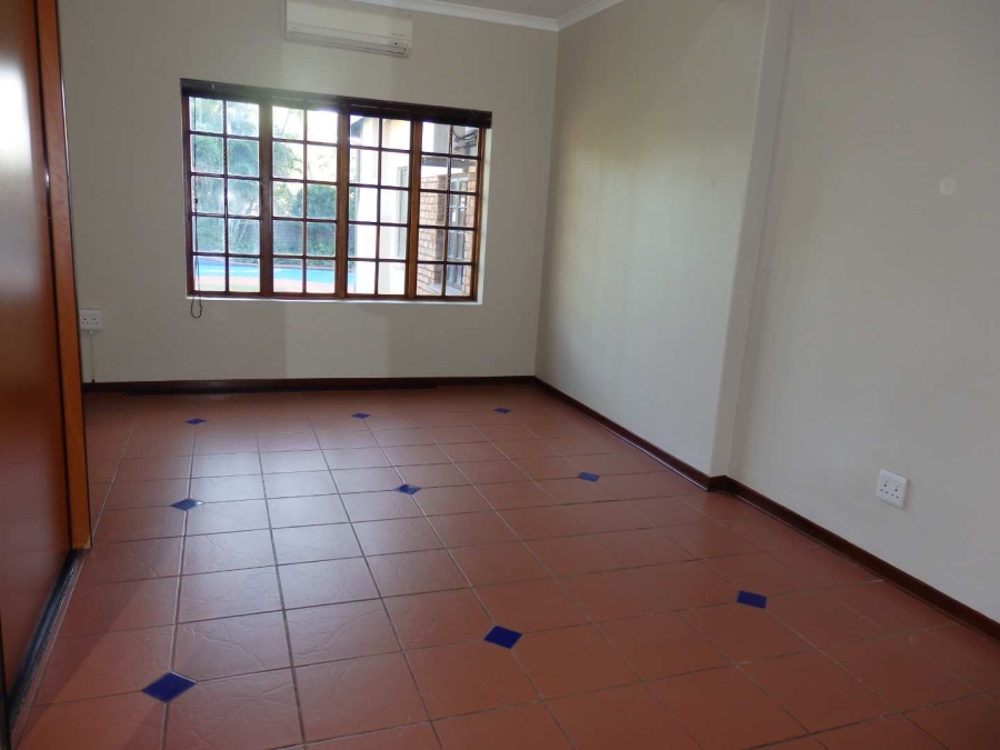 4 Bedroom Property for Sale in Sinoville Gauteng