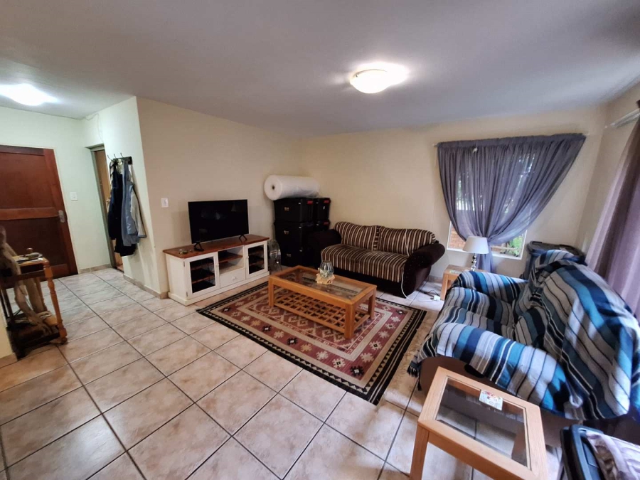 To Let 3 Bedroom Property for Rent in Weltevreden Park Gauteng