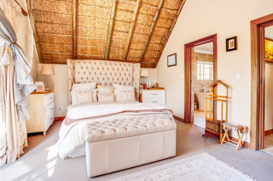 To Let 3 Bedroom Property for Rent in Douglasdale Gauteng