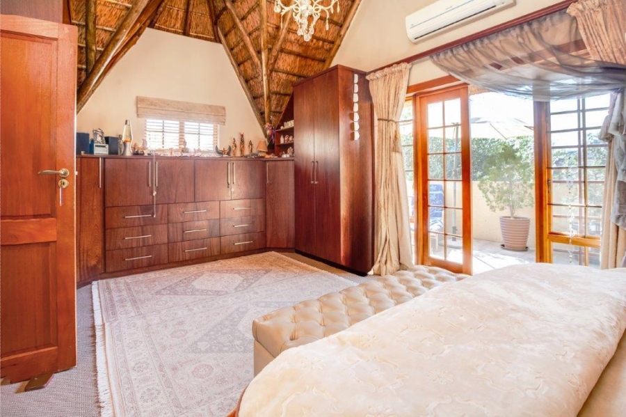 To Let 3 Bedroom Property for Rent in Douglasdale Gauteng