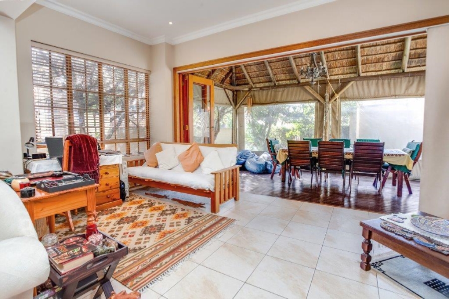 To Let 3 Bedroom Property for Rent in Douglasdale Gauteng