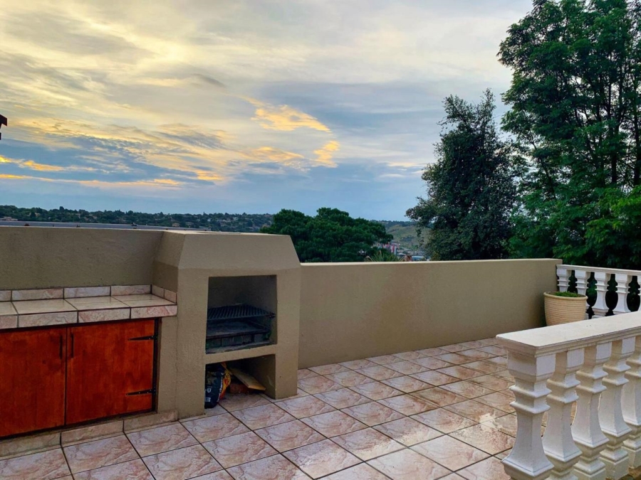 2 Bedroom Property for Sale in Quellerina Gauteng