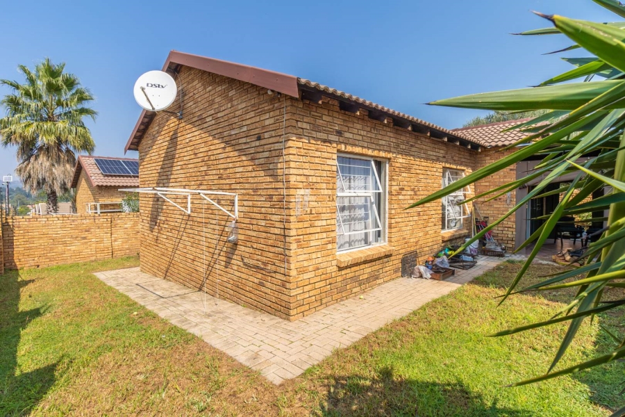 3 Bedroom Property for Sale in Honeypark Gauteng