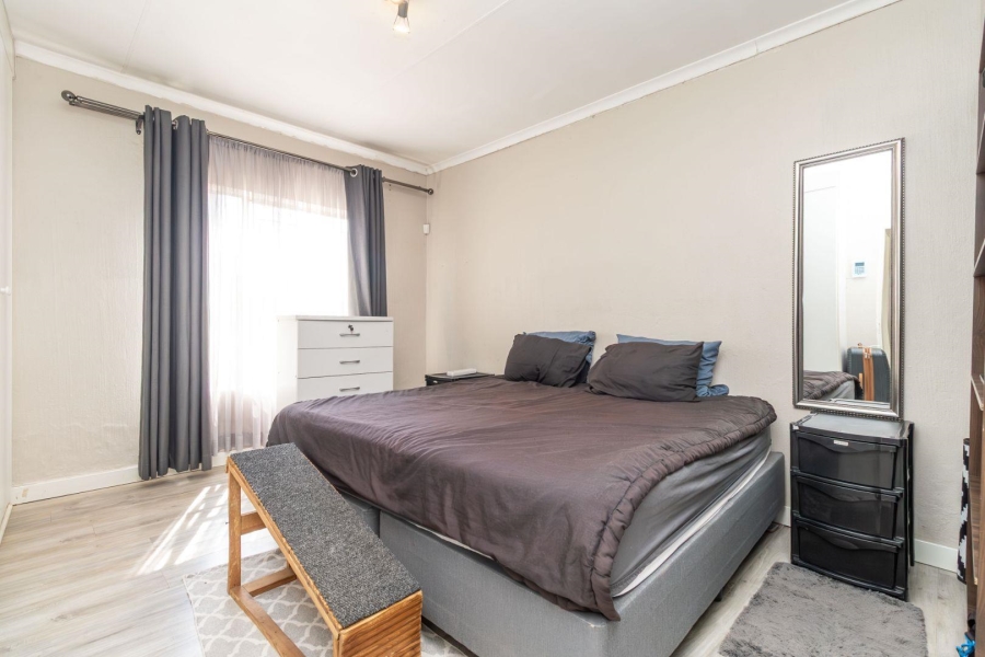 3 Bedroom Property for Sale in Honeypark Gauteng