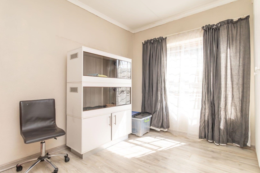 3 Bedroom Property for Sale in Honeypark Gauteng